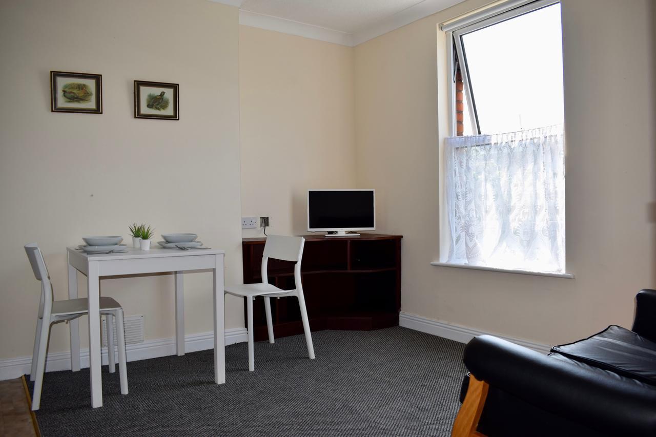 2 Bedroom Flat In Drumcondra Apartment Dublin